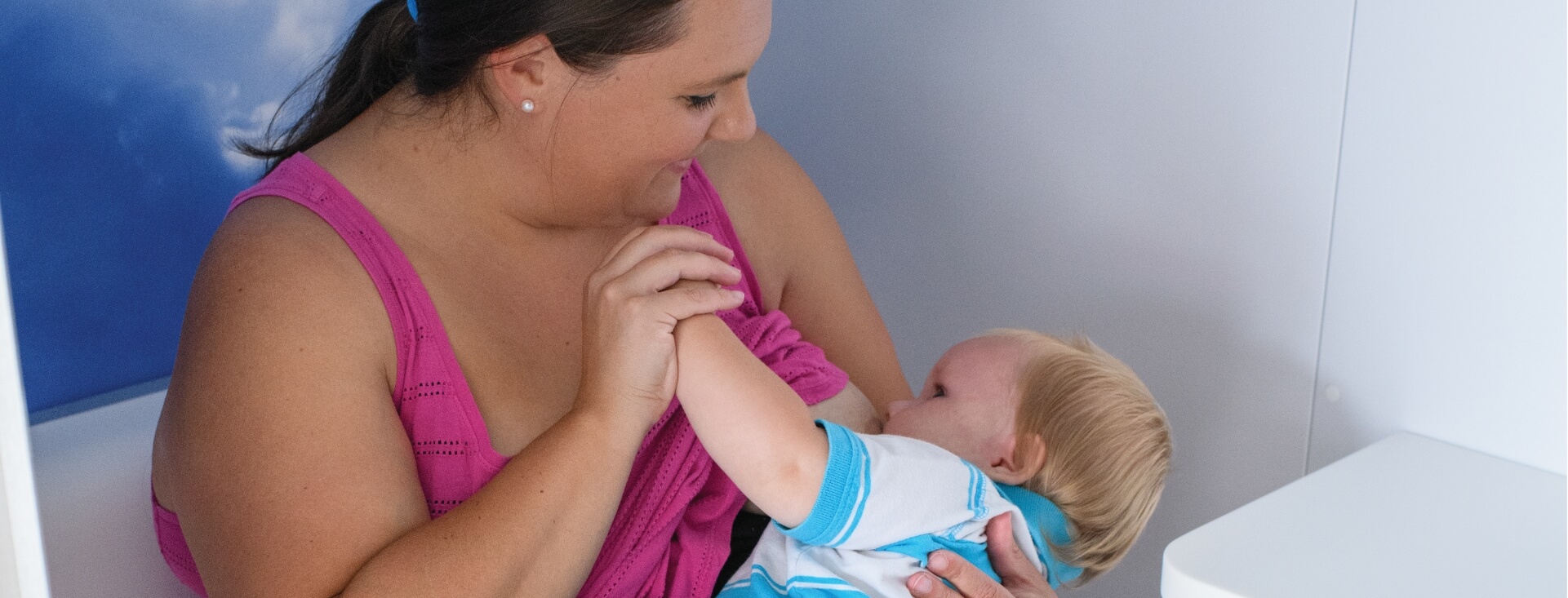 breastfeeding-banner